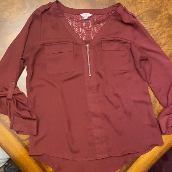 NOT FOR SALE. EUC BEAUTIFUL MAROON DRESS BLOUSE CANDIES - Picture 2 of 10